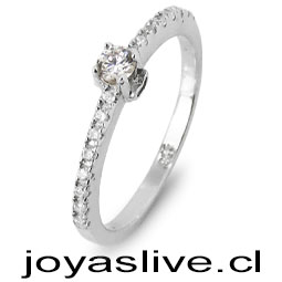 Anillo de Plata chilena 950 Solitario con Cristal Swarovski ( Medida 12)