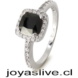 Anillo de Plata chilena 950 con Cristal Swarovski Negro (medida 14)